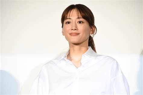 綾瀬はるか、共演・大沢一菜とは自宅訪問するほど仲良し 同年代の森井監督には信頼にじませる【第37回東京国際映画祭】（映画com