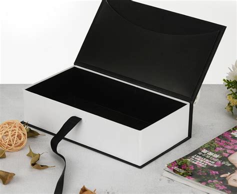 Boîte cadeau en papier noir avec fermeture magnétique pliante boîte en