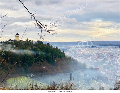 Stari Grad Velika Kladusa Preuzmite Fotografiju Foto Baza