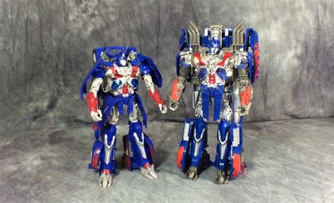 Video Review - Transformers: Age of Extinction Leader Class Optimus Prime