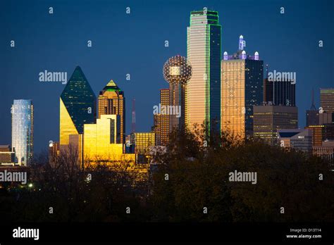 Dallas downtown skyline at sunset Stock Photo - Alamy