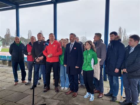 Stadion Lekkoatletyczny Do Modernizacji To Deklaracja Marcina