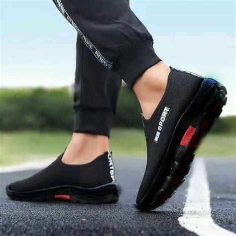 Jual PROMO SPESIAL SEPATU SLIP ON PRIA SPORT RINGAN TERBARU BERKUALITAS