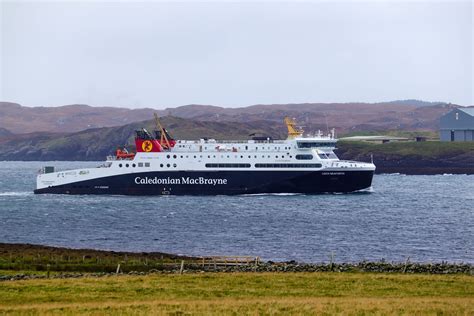 Mv Loch Seaforth Passes Arnish Point Lighthouse Caledonian Flickr