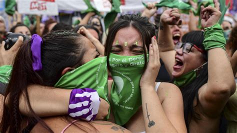 Diputados Argentinos Aprueban El Proyecto De Ley Sobre El Aborto Legal