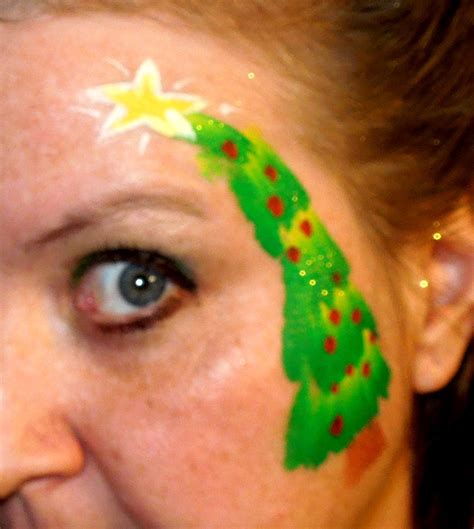 Super Quick Christmas Tree Face Painting Tutorial