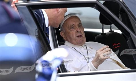 Aún estoy vivo dice el Papa Francisco tras salir del hospital LA