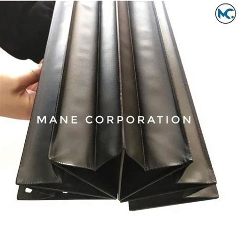 Black Pu Coated Nylon Fabric Accordion Bellow Cover For Industrial