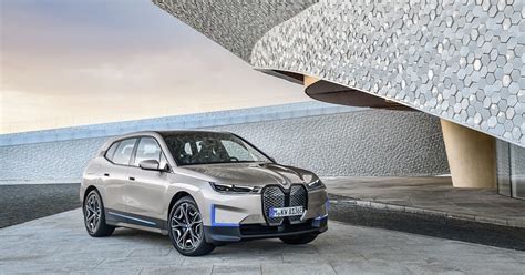 BMW iX shows the automaker's latest EV tech | Automotive News