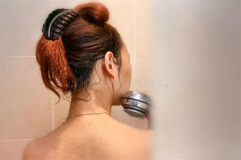 Peeping Tom View Of A Woman In The Shower Aff Tom Peeping