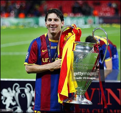 lionel messi  stock  high res pictures  images