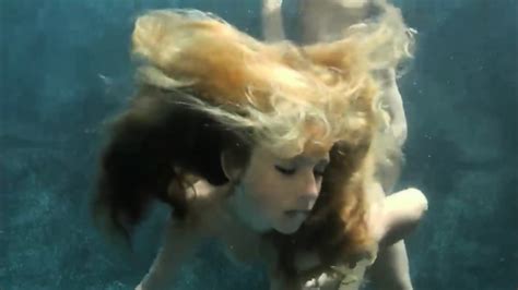 Babe Gets Fucked Underwater Eporner