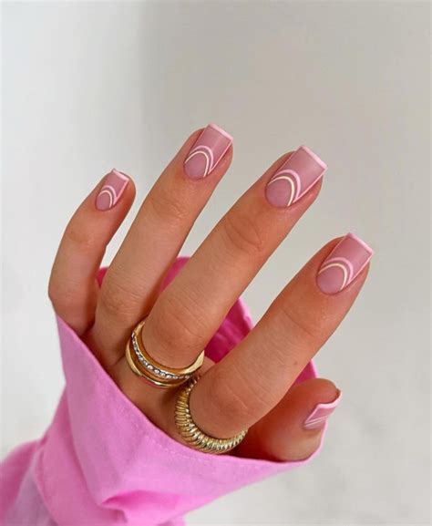 40 Cute Short Nail Designs For 2022 — Skittle Short Nails