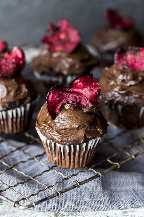 Recette de Cupcakes betterave et chocolat glaçage au chocolat Marie