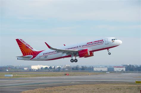 Dangerous IndiGo Airbus A320neo Lands Seconds After Air India A320neo