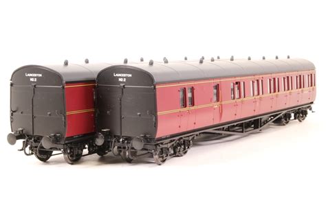 Lionheart Trains By Dapol LHT 604 Pair Of Two GWR B Set Coaches In BR