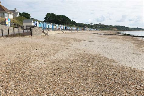 Avon Beach Christchurch Near Mudeford Quay Dorset Guide