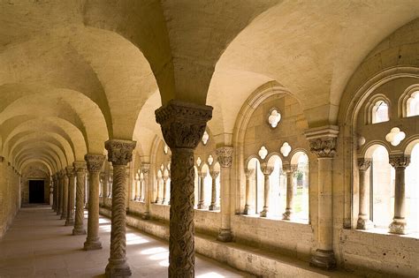 Kreuzgang im Kaiserdom Königslutter Bild kaufen 70341342 lookphotos