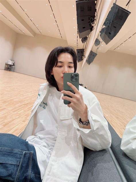 230323 Jeonghan Weverse Update Rseventeen