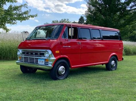 1 2nd Generation Ford Econoline Vans 1968 To 1974 Ford Van