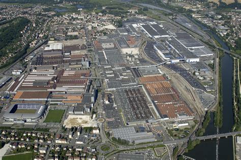 Peugeot Va Moderniser Son Usine De Sochaux