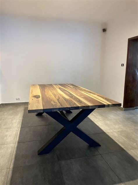 Mesa Esparta Madera Maciza Guayubira Y Hierro Patas X Disegnimobili