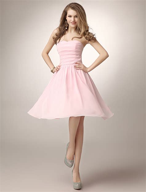 Blush Pink Knee Length Ruched Chiffon Bridesmaid Dress With Elegant A Line Sweetheart Neck