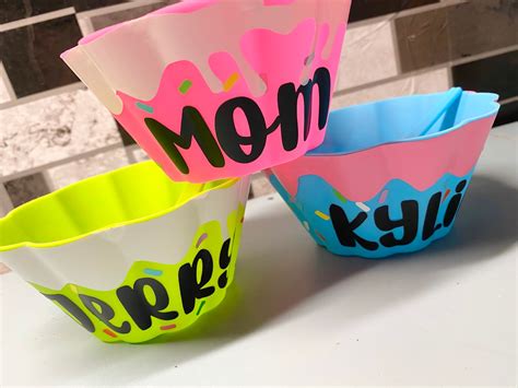 Personalized Ice Cream Bowls and Spoons Set Family Ice Cream | Etsy