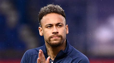 Funcionária Da Nike Acusa Neymar De Agressão Sexual Revela Jornal Dos