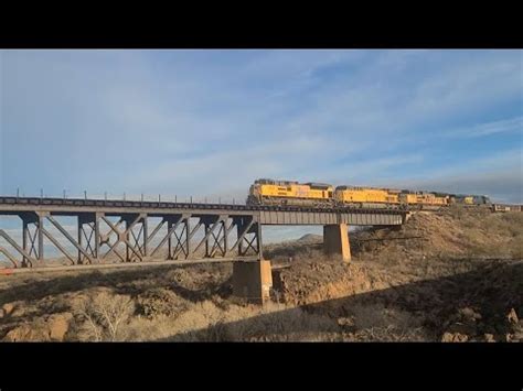 Union Pacific And Csx At Cienega Bridge Youtube