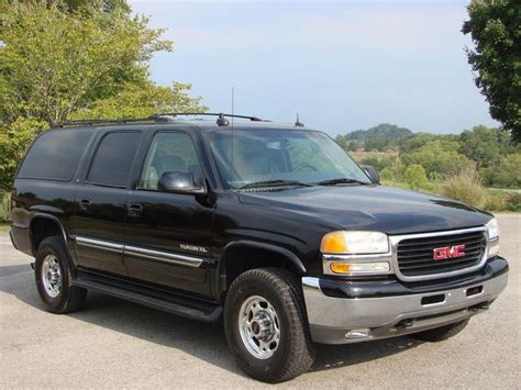 Gmc Yukon Xl Information And Photos Momentcar