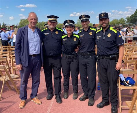 La Policia De Cardedeu Incorpora Dos Nous Agents Acabats De Graduar