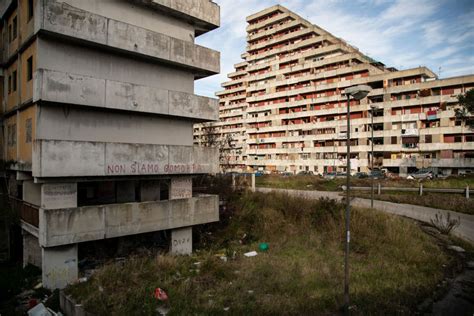 Demolizione Delle Vele Di Scampia Storia Di Un Architettura Maledetta