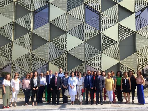 Una Delegaci N De Segurcaixa Adeslas Visita El Hospital Quir Nsalud C Rdoba