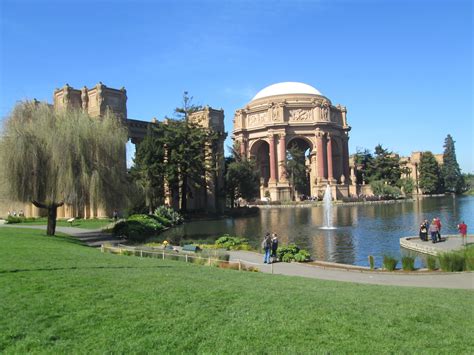 The Palace Of Fine Arts San Francisco One Of The Most Beautiful