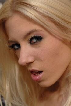 Forumophilia PORN FORUM Harmony Hex