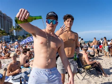 Spring Breakers Warned To Stay Away From Miami Beach In New Campaign