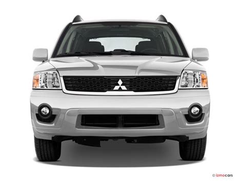 2011 Mitsubishi Endeavor Pictures: | U.S. News