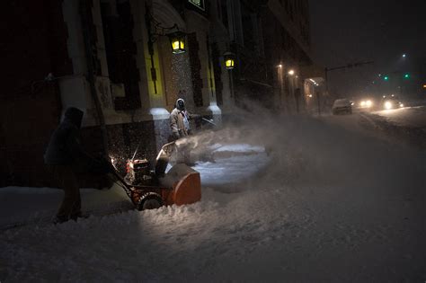 Le Foto Della Tempesta Di Neve Negli Stati Uniti Il Post