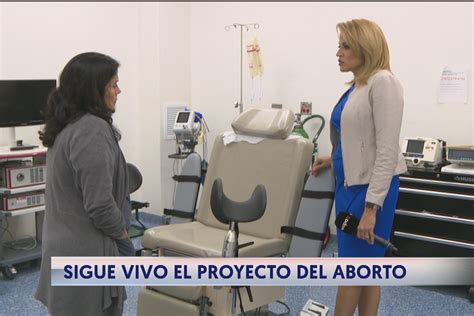 Muy viva la discusión del proyecto de aborto en Puerto Rico WAPA tv