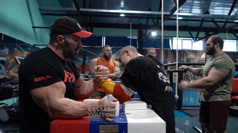 Jerry Cadorette Super Heavyweight Champion Of East Vs West 6 R Armwrestling