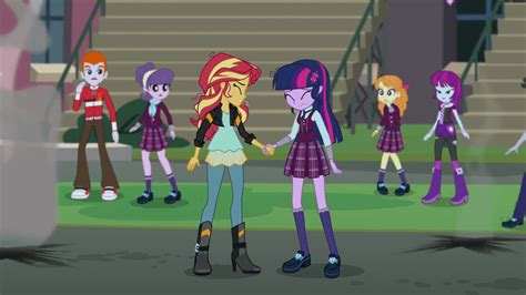 1286986 Animated Equestria Girls Friendship Games Heath Burns