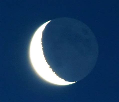 Earthshine | astronomy | Britannica