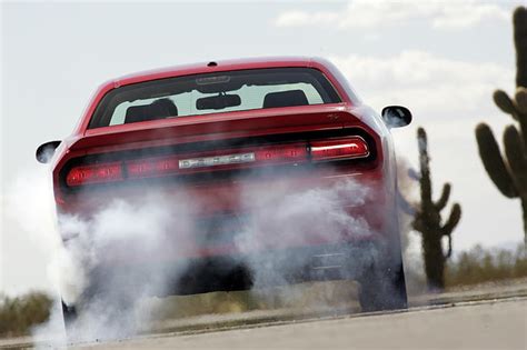 Dodge Challenger Furious Fuchsia Edition Dodge Challenger Coche