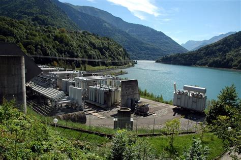 Construction Du Barrage De Grand Maison My Bios