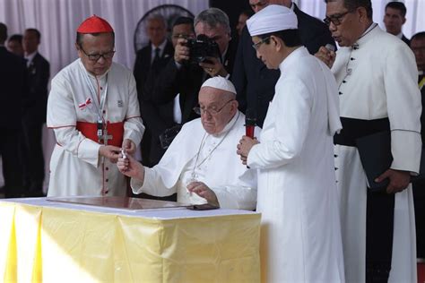 Tandatangani Deklarasi Istiqlal 2024 Paus Fransiskus Teguhkan