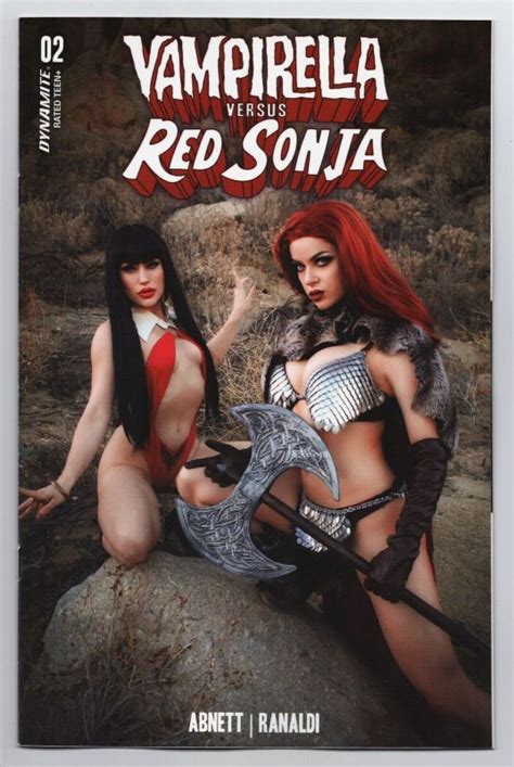 Vampirella Vs Red Sonja Cvr E Cosplay Variant Dynamite Vf Nm