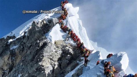 Why so many Mount Everest climbers are dying this year - Good Morning America