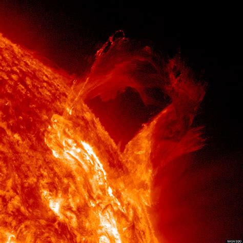 Solar Prominence PHOTO Captured By NASA Solar Dynamics Observatory ...