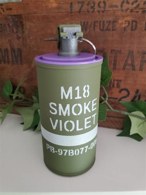 Dummy M18 Colored Smoke Grenade Fake Prop Costume Cosplay Replica